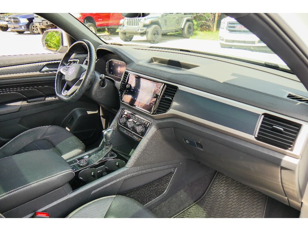 2020 Volkswagen Atlas Cross Sport 3.6L V6 SEL Premium R-Line