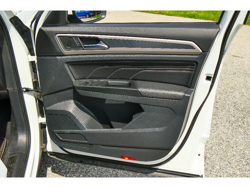 2020 Volkswagen Atlas Cross Sport 3.6L V6 SEL Premium R-Line