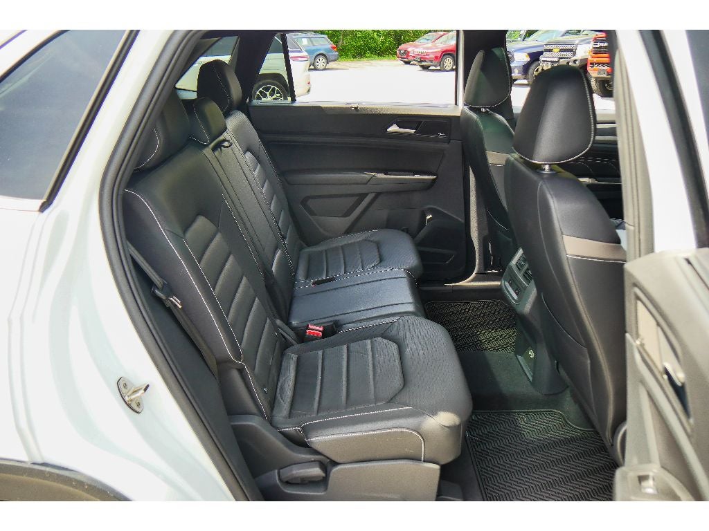 2020 Volkswagen Atlas Cross Sport 3.6L V6 SEL Premium R-Line