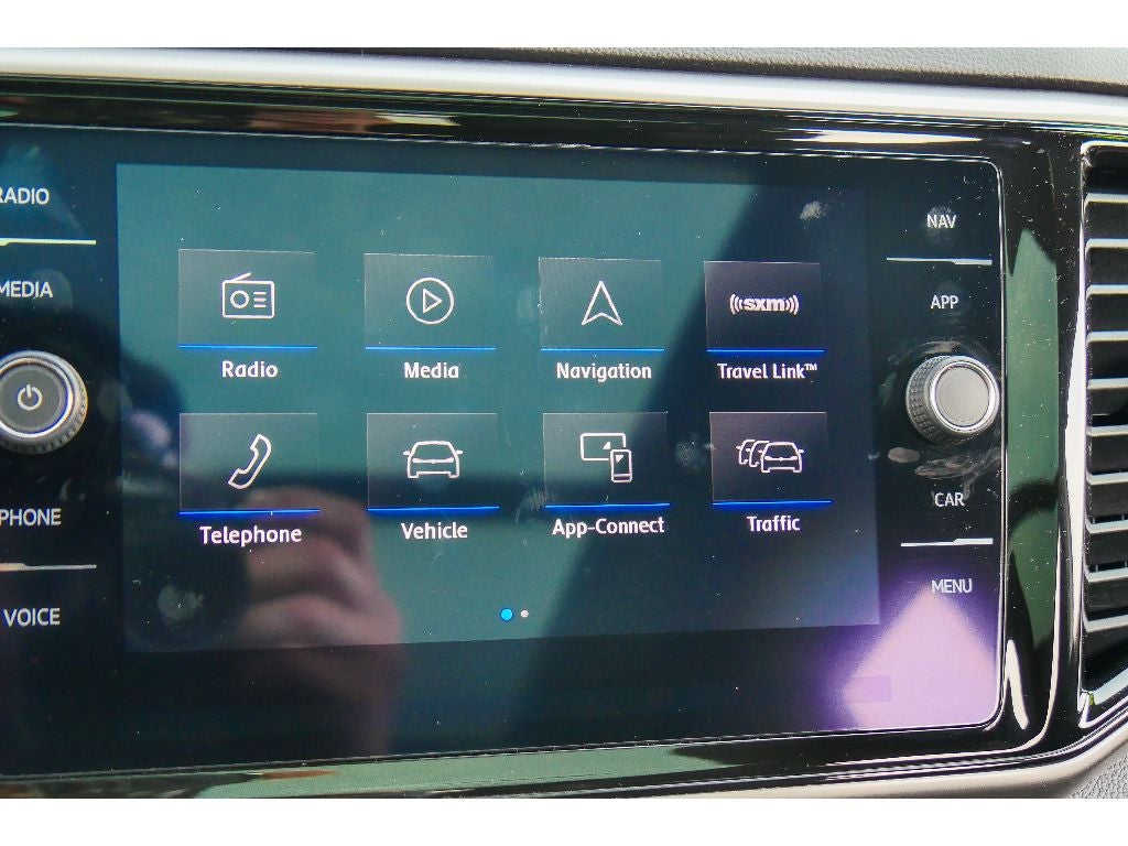 2020 Volkswagen Atlas Cross Sport 3.6L V6 SEL Premium R-Line