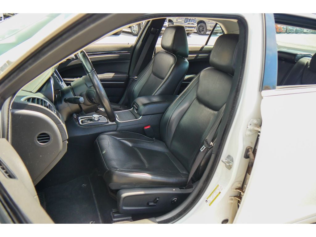 2019 Chrysler 300C Limited