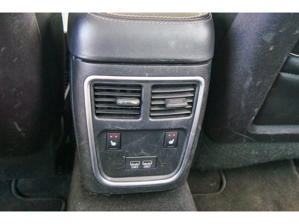 2019 Chrysler 300C Limited