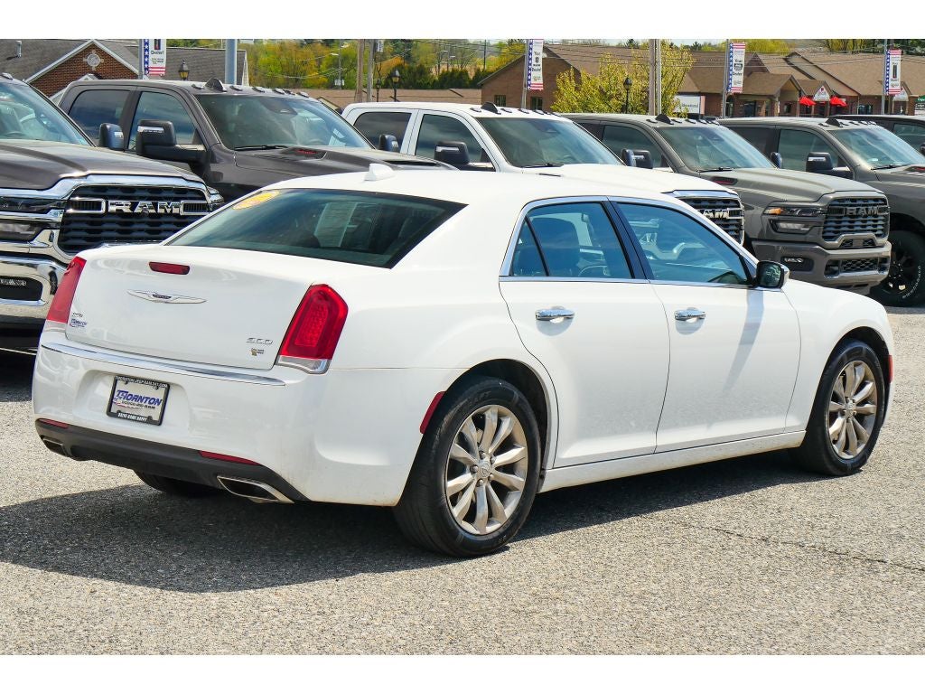 2019 Chrysler 300C Limited