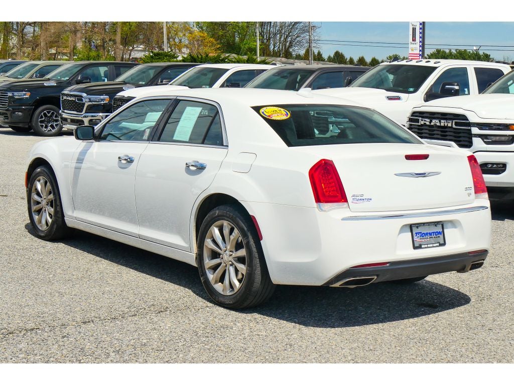 2019 Chrysler 300C Limited