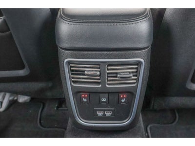 2022 Chrysler 300 Touring L AWD