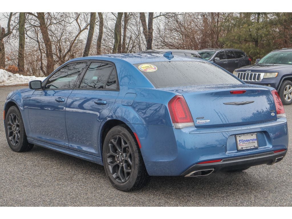 2022 Chrysler 300 Touring L AWD