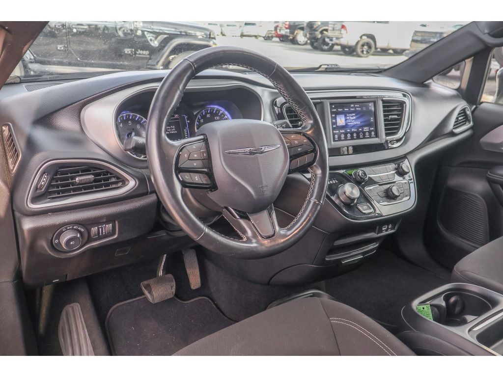 2020 Chrysler Pacifica Touring