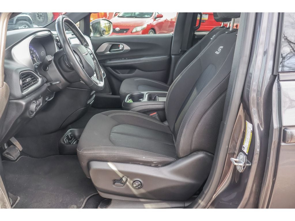 2020 Chrysler Pacifica Touring