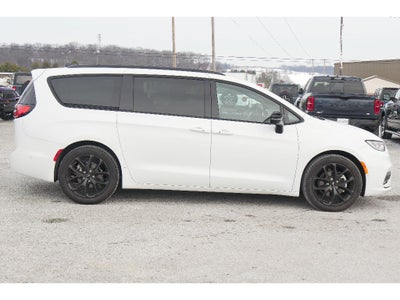 2024 Chrysler Pacifica Limited