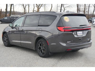 2021 Chrysler Pacifica Hybrid Touring