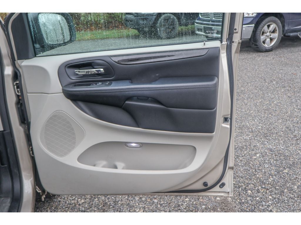 2013 Dodge Grand Caravan SXT