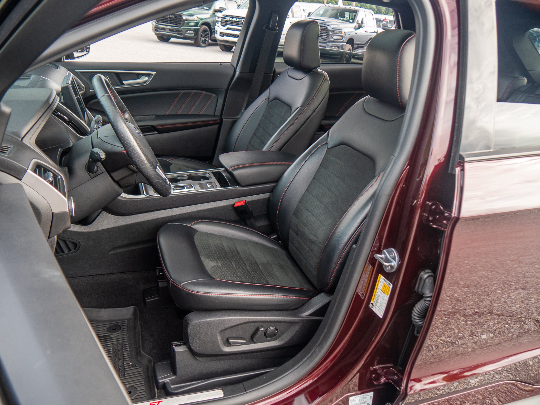 2024 Ford Edge ST-Line