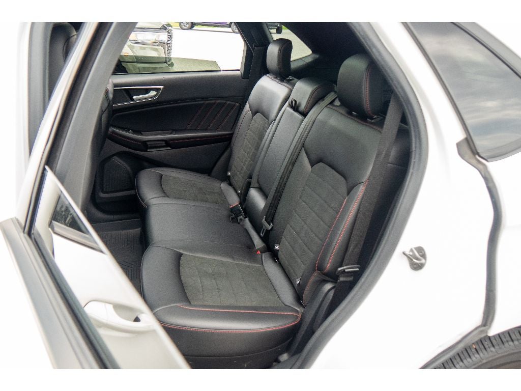 2022 Ford Edge ST-Line