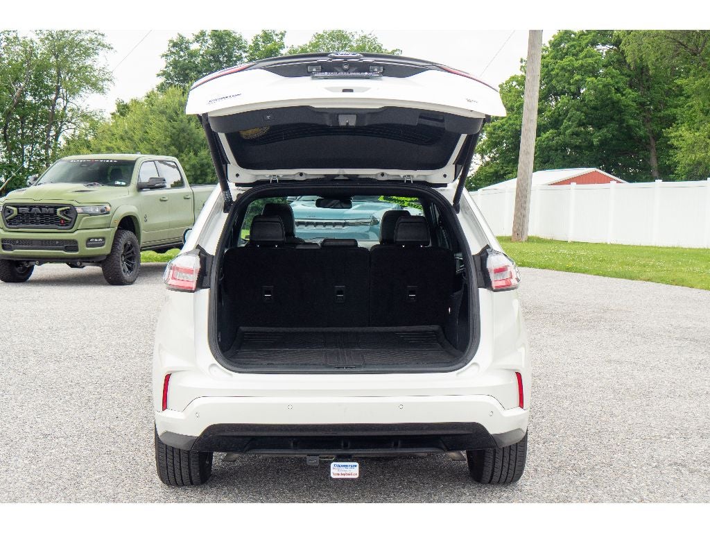 2022 Ford Edge ST-Line