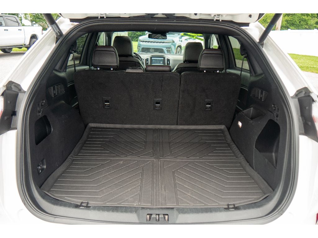 2022 Ford Edge ST-Line