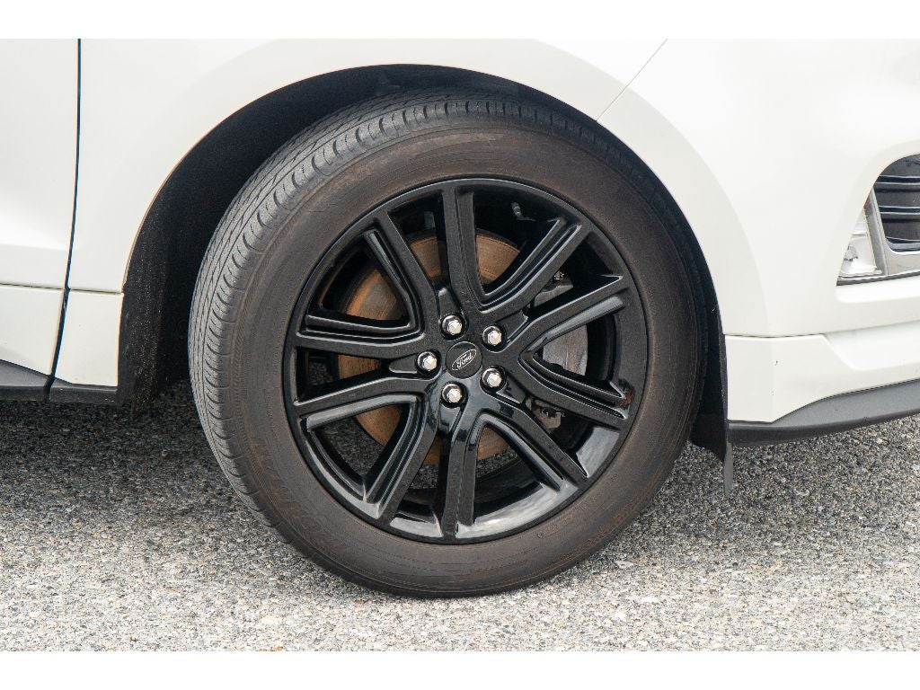 2022 Ford Edge ST-Line