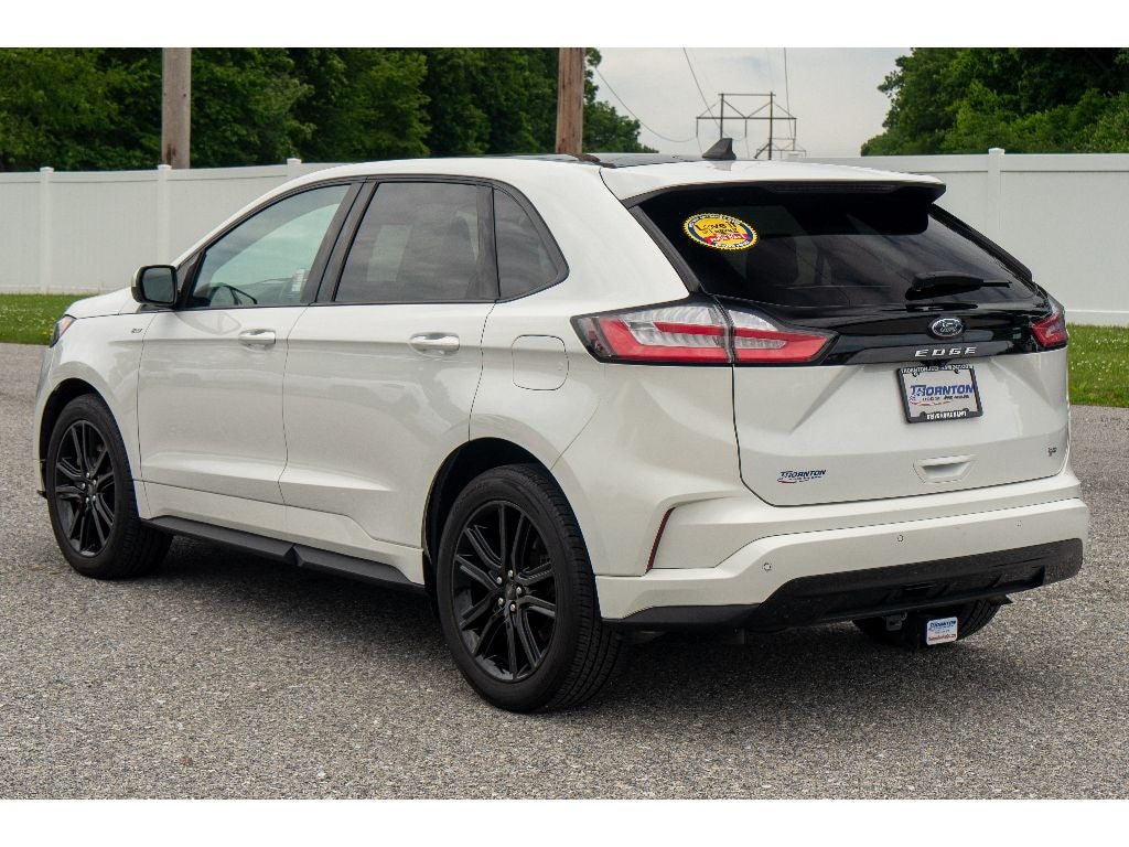 2022 Ford Edge ST-Line