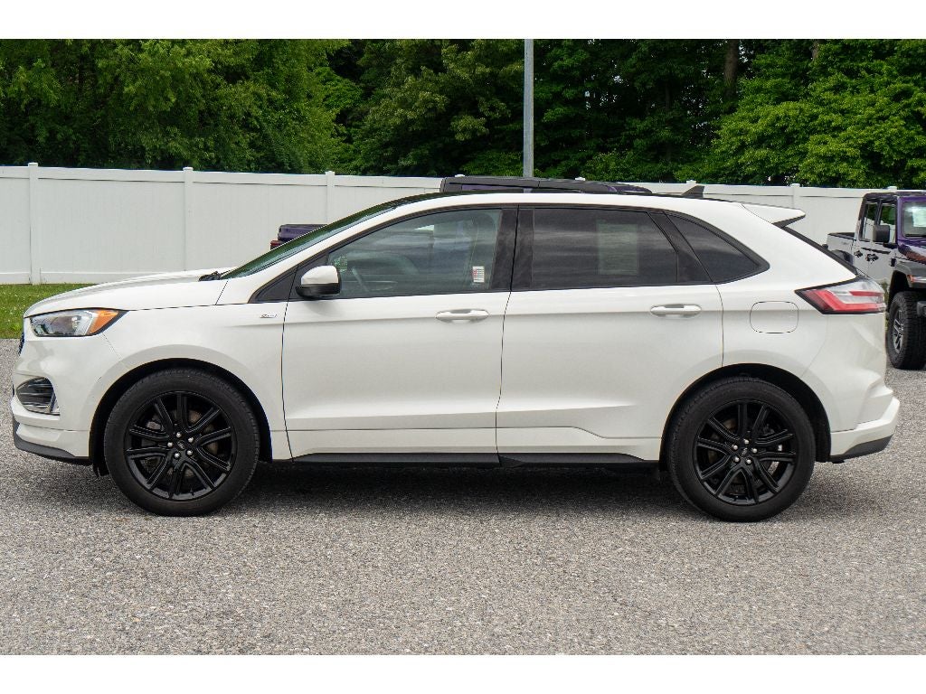 2022 Ford Edge ST-Line