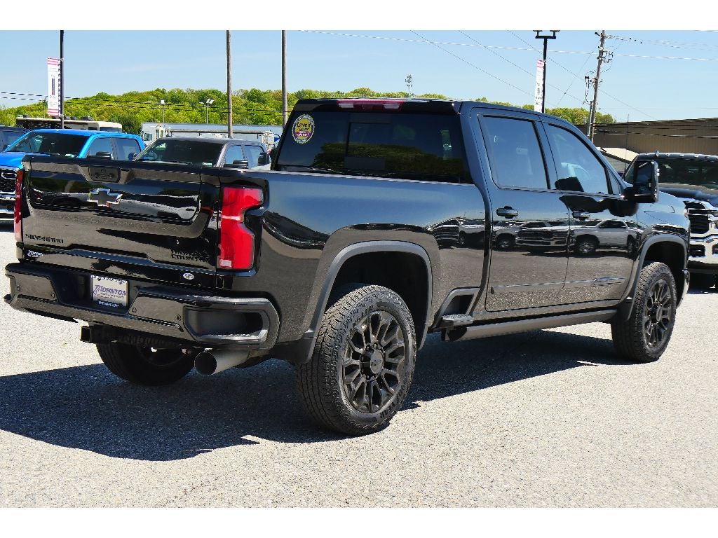 2025 Chevrolet Silverado High Country