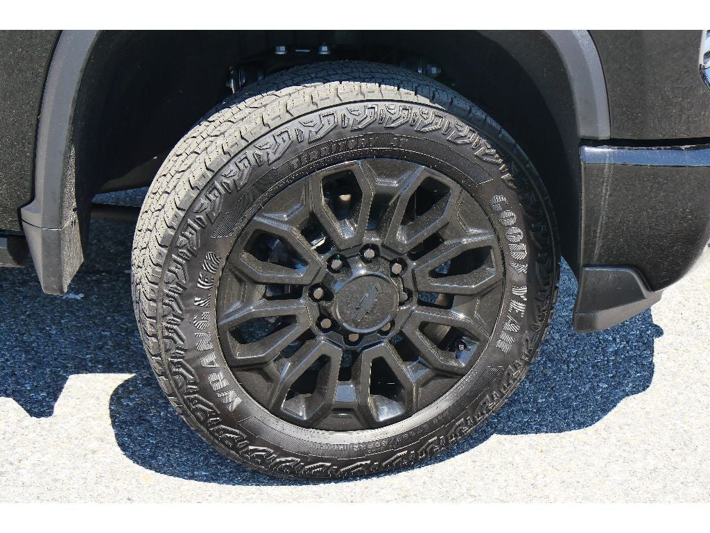 2025 Chevrolet Silverado High Country