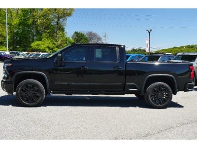 2025 Chevrolet Silverado High Country