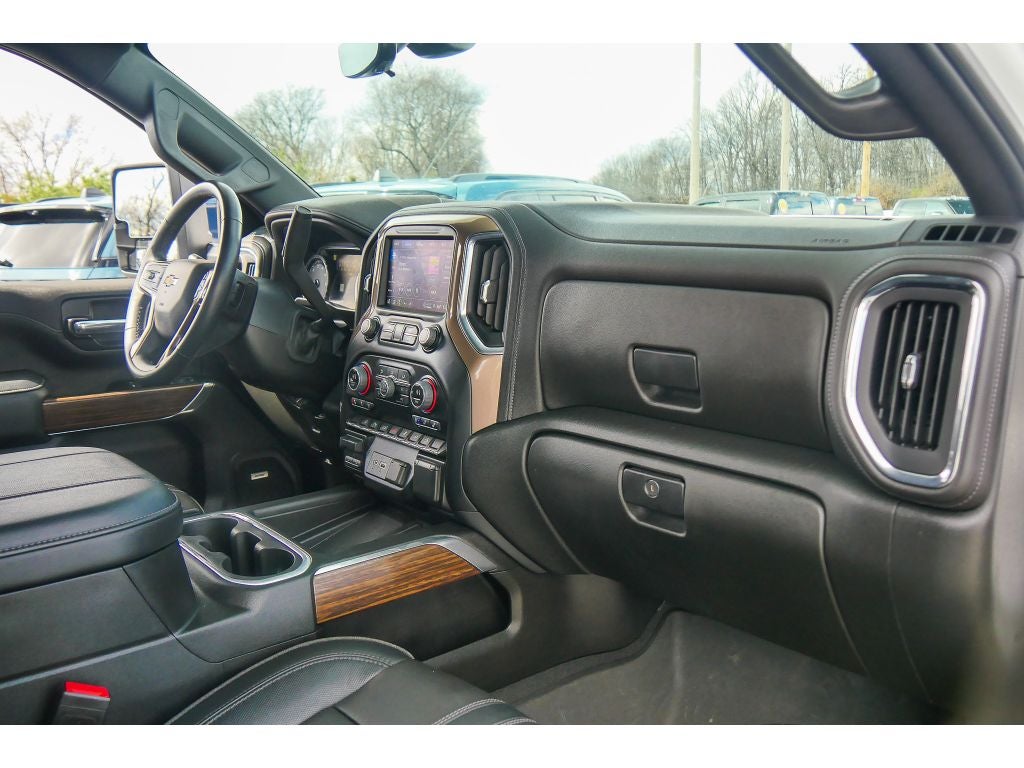 2023 Chevrolet Silverado High Country