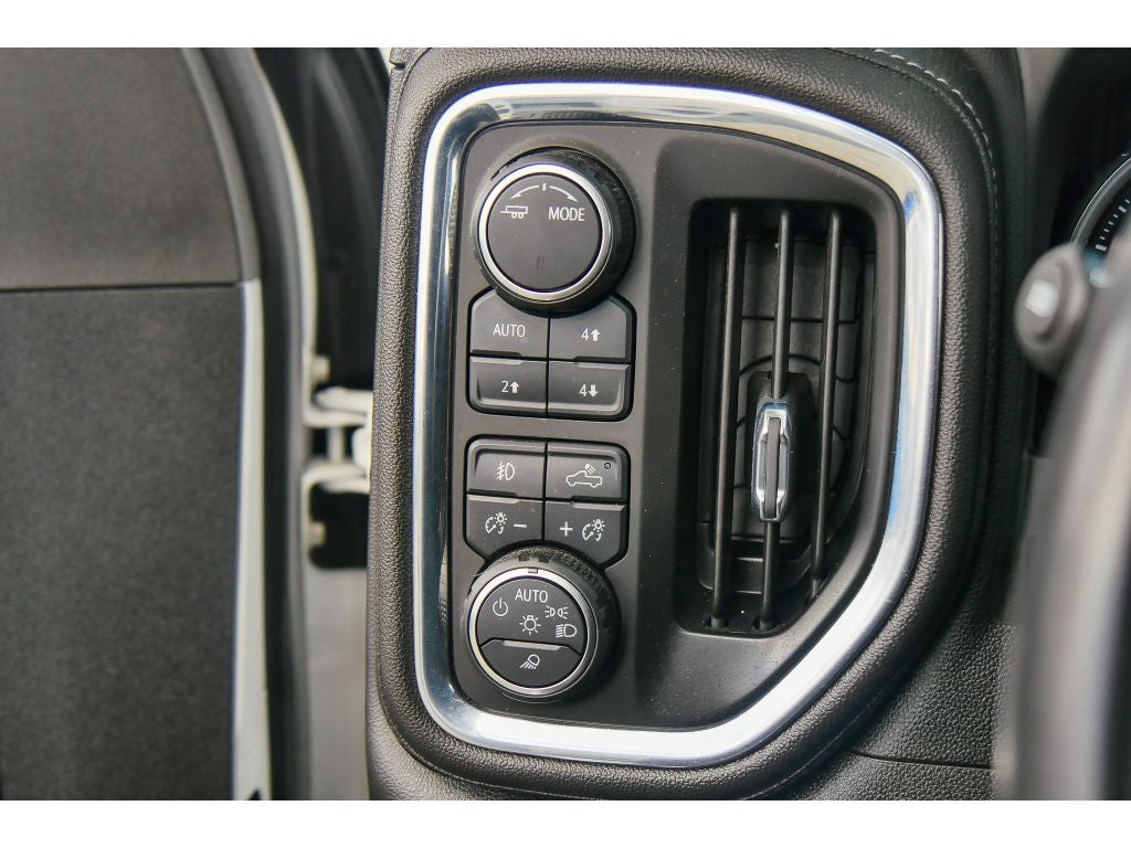 2023 Chevrolet Silverado High Country