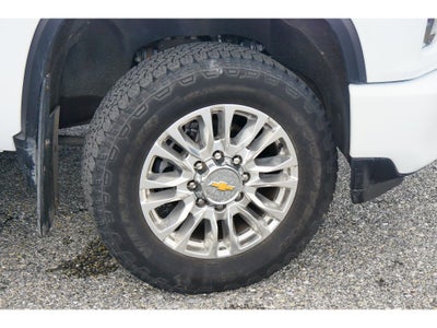 2023 Chevrolet Silverado High Country