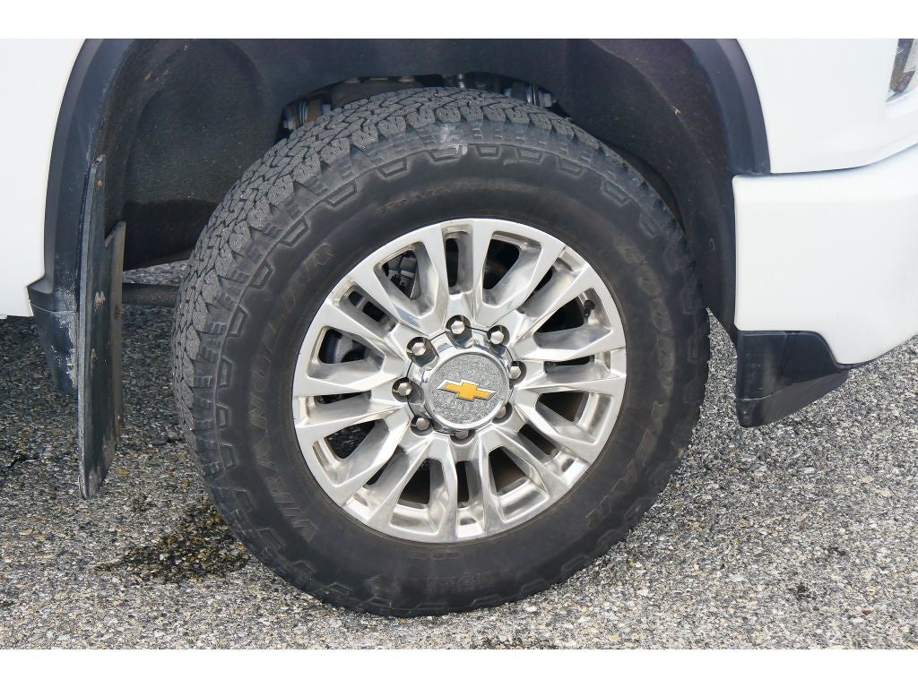 2023 Chevrolet Silverado High Country