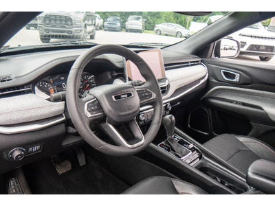 2023 Jeep Compass Latitude Lux