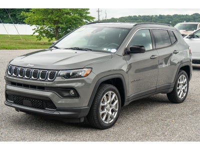 2023 Jeep Compass Latitude Lux