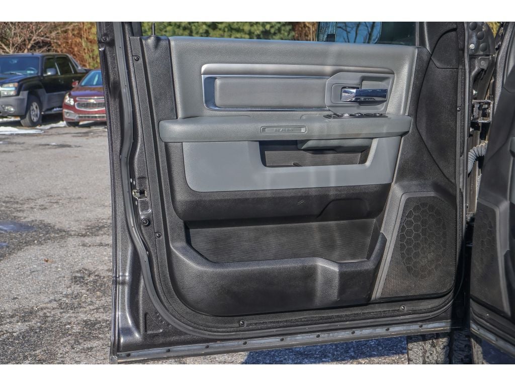 2018 RAM 2500 Big Horn Mega Cab