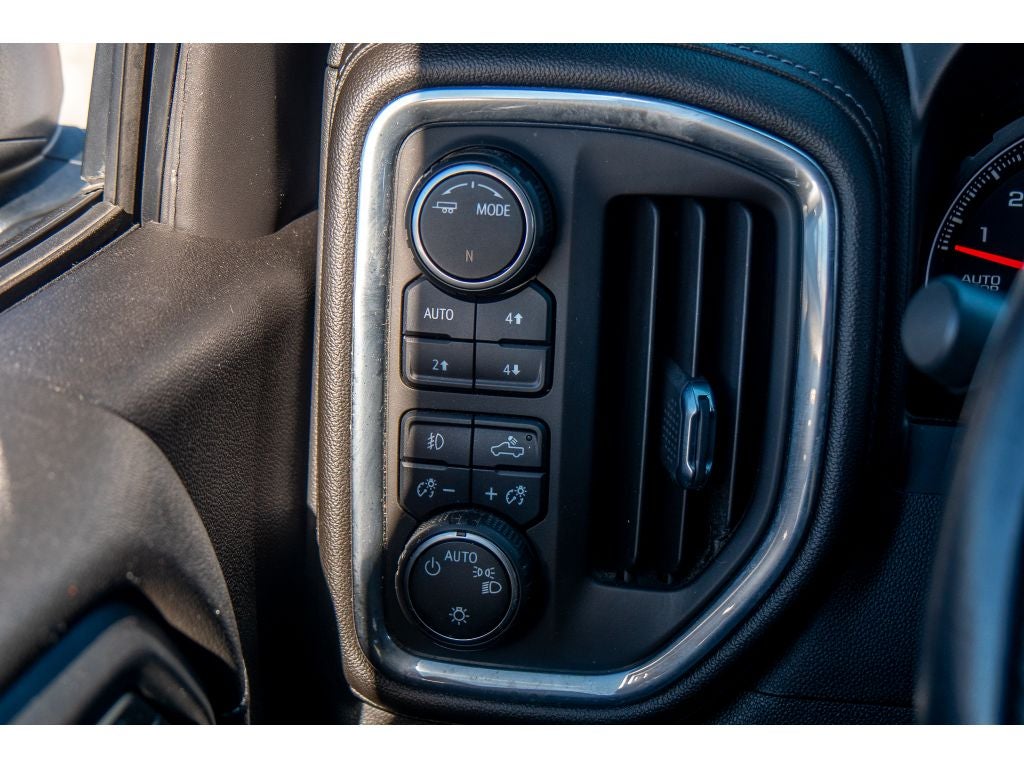 2021 Chevrolet Silverado RST