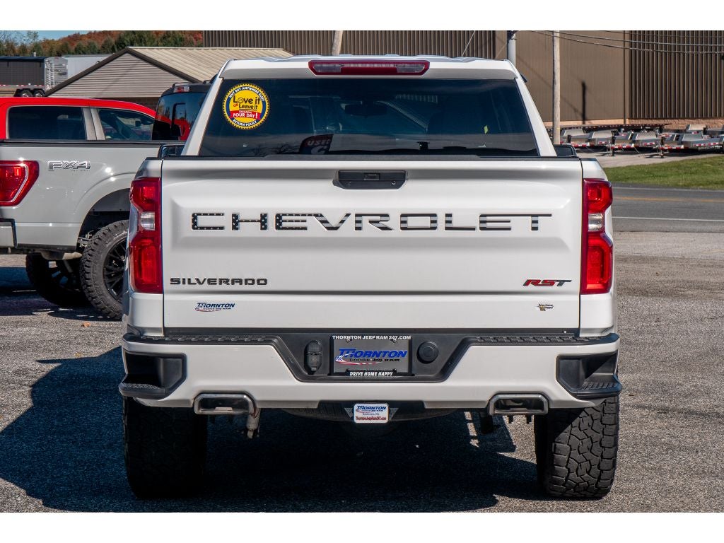 2021 Chevrolet Silverado RST