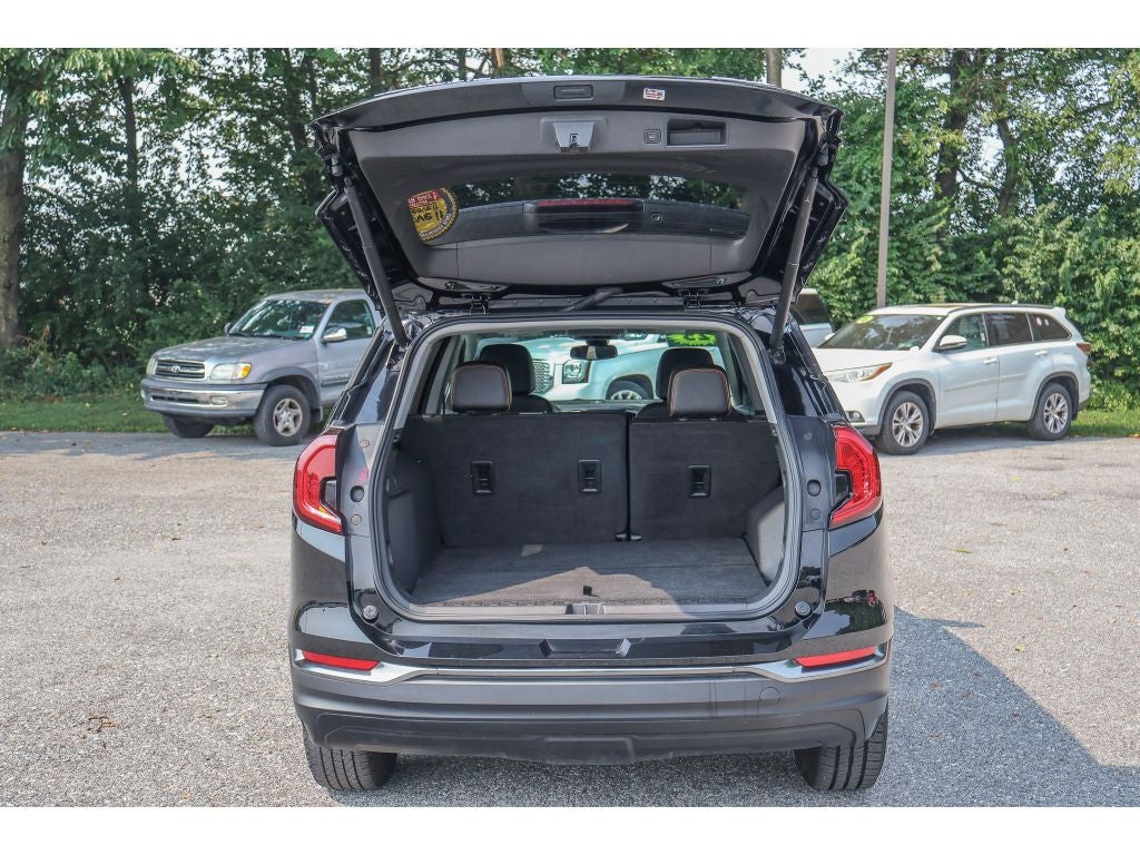 2023 GMC Terrain AT4