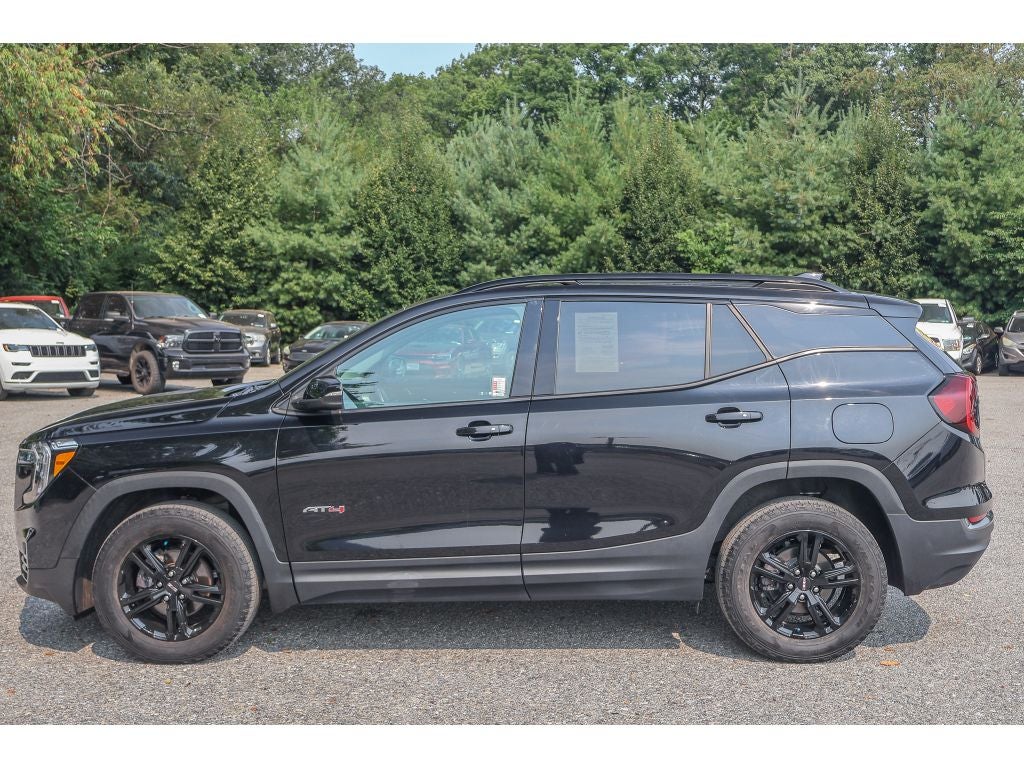 2023 GMC Terrain AT4