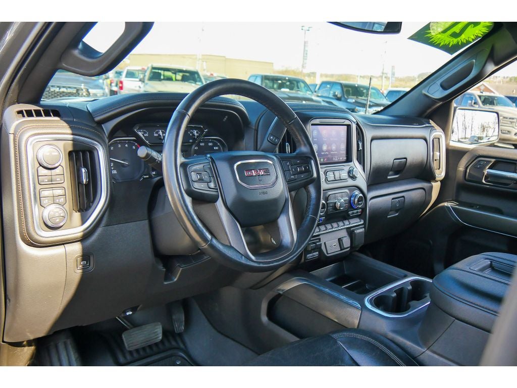 2021 GMC Sierra AT4