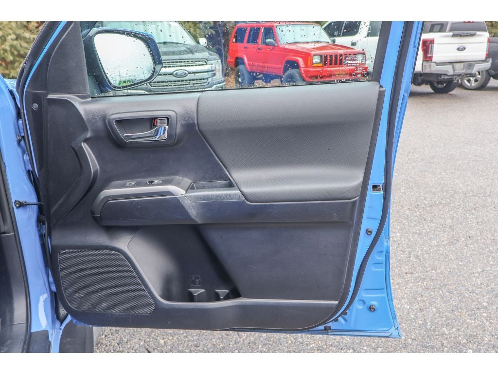 2021 Toyota Tacoma TRD Sport