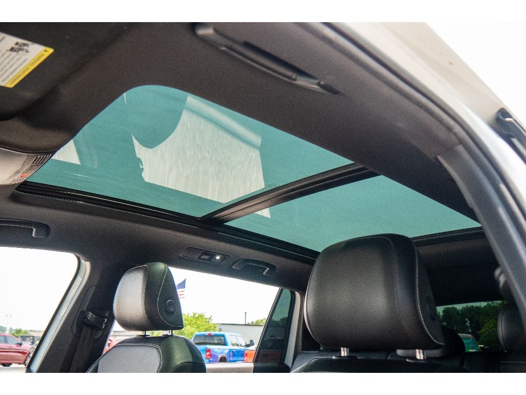 2021 Volkswagen Tiguan SE R-Line Black