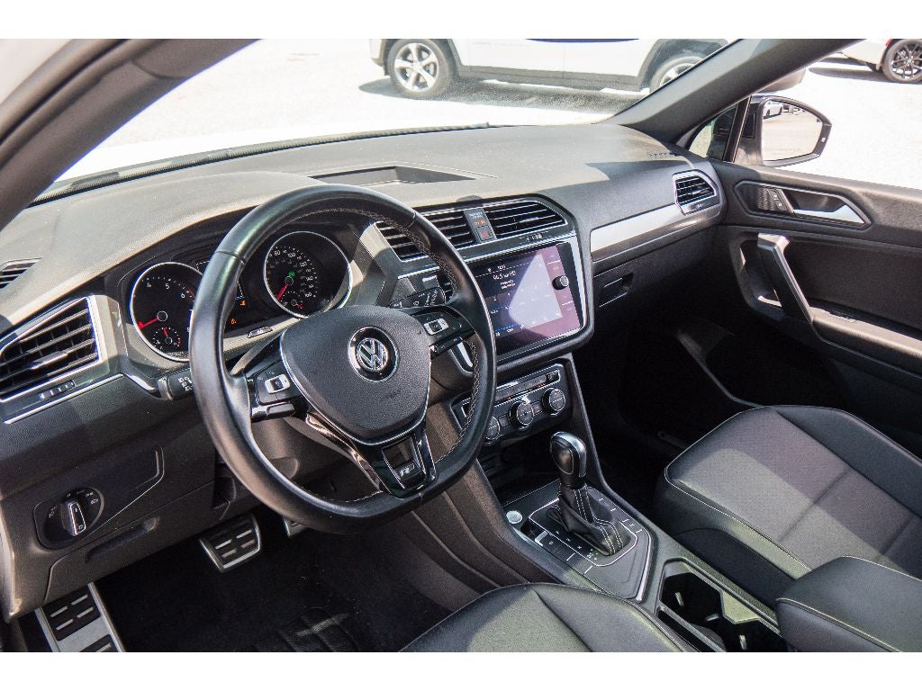 2021 Volkswagen Tiguan SE R-Line Black