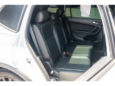 2021 Volkswagen Tiguan SE R-Line Black