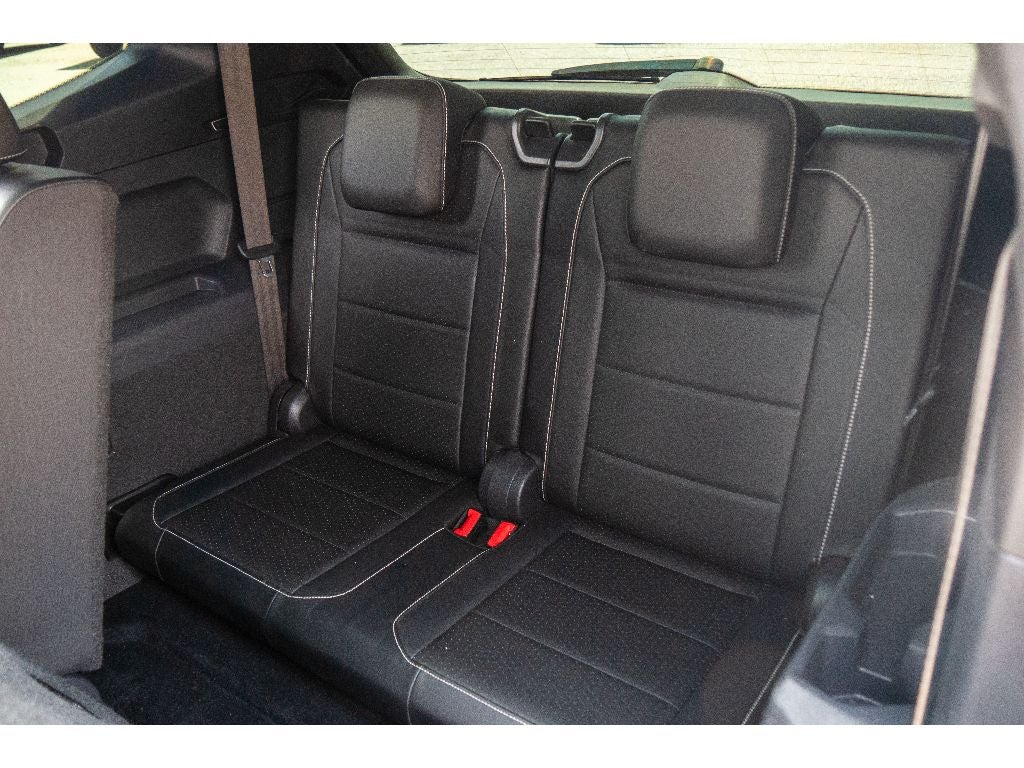 2021 Volkswagen Tiguan SE R-Line Black
