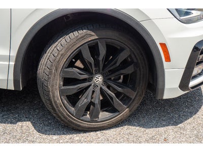 2021 Volkswagen Tiguan SE R-Line Black