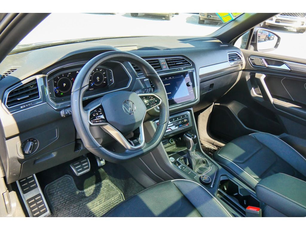 2023 Volkswagen Tiguan SEL R-Line AWD