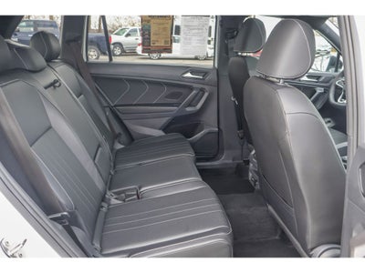 2022 Volkswagen Tiguan SE R-Line Black