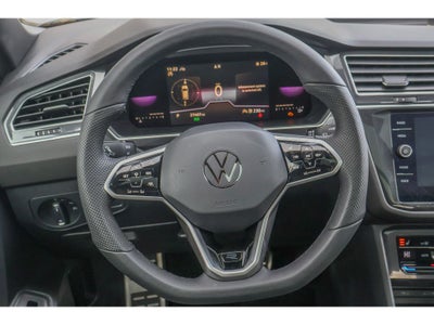2022 Volkswagen Tiguan SE R-Line Black