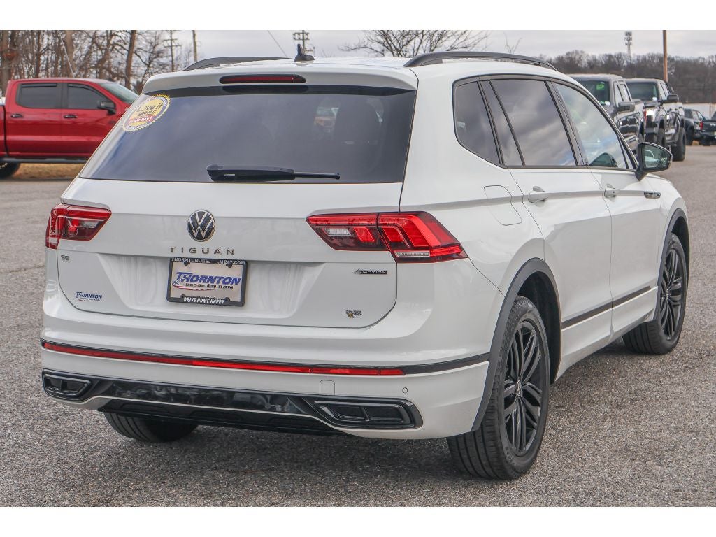2022 Volkswagen Tiguan SE R-Line Black
