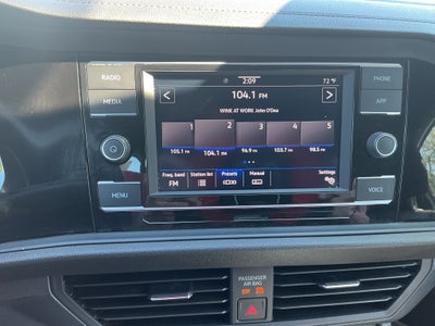 2024 Volkswagen Jetta Sport