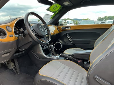 2017 Volkswagen Beetle 1.8T Dune