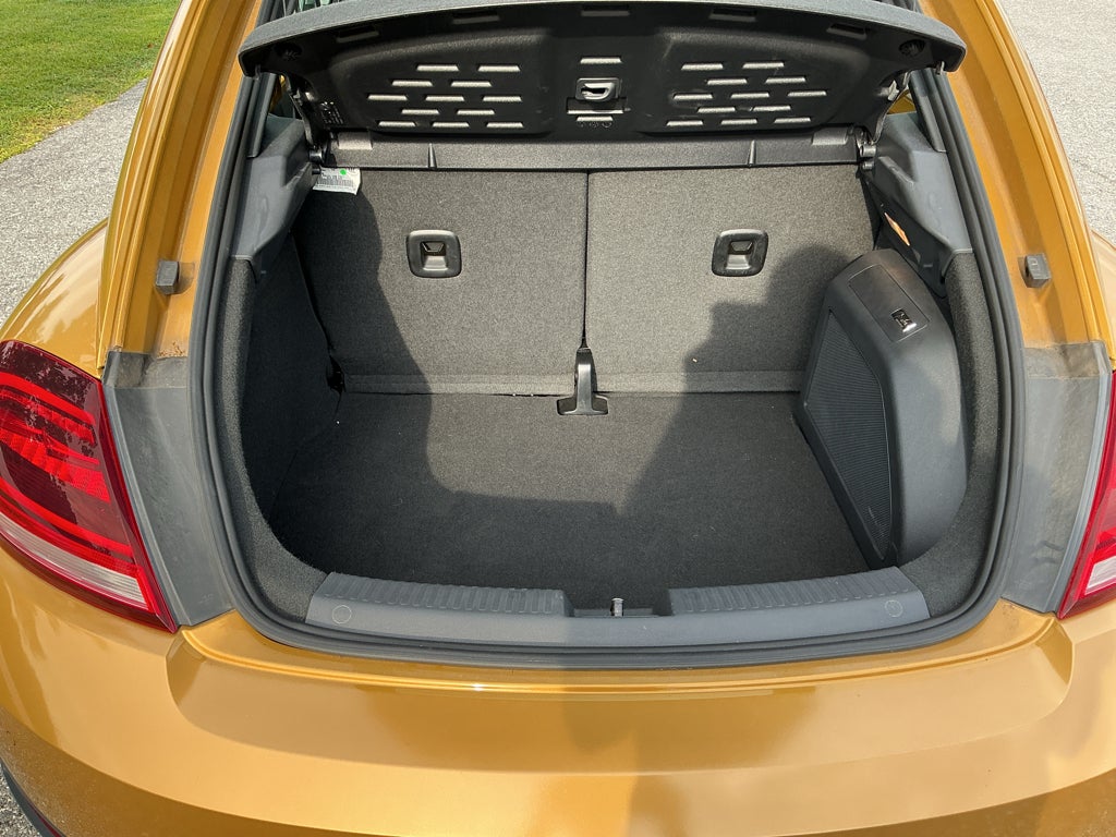 2017 Volkswagen Beetle 1.8T Dune
